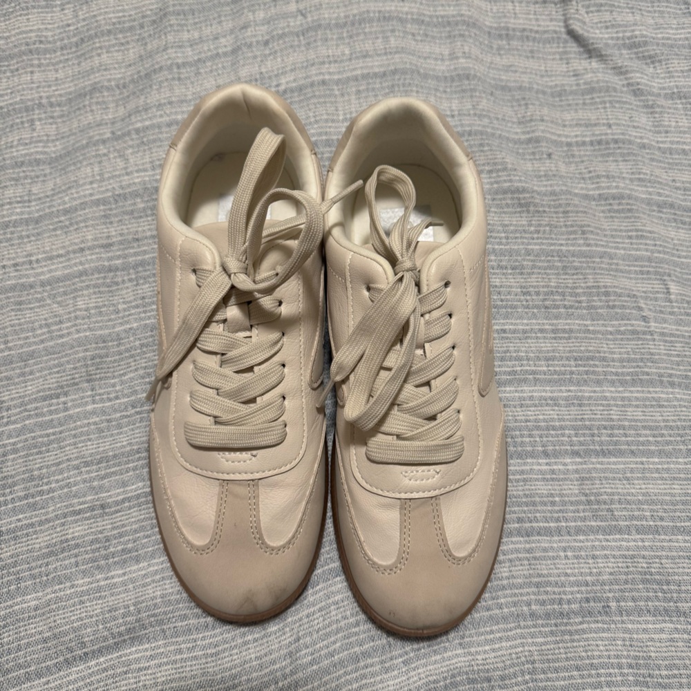 Dolce vita shoes 
Size 9